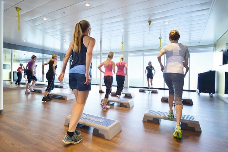 Bauch Beine Po Fitnesskurs auf der Mein Schiff 3