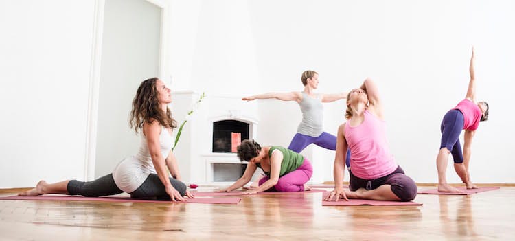 Willkommen in der yogalounge Linz