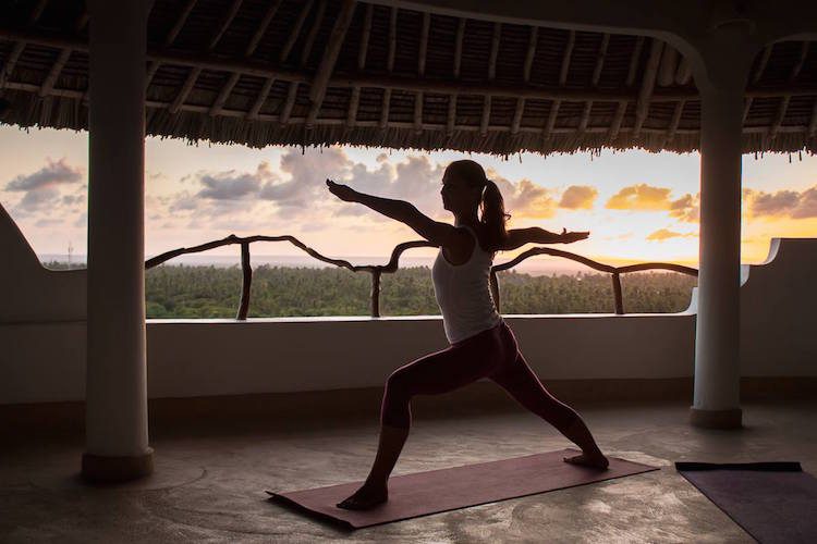 Sunset Yoga im Watamu Treehouse